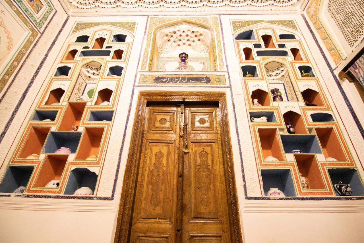 Bukhara Zaringiz 호텔 외부 사진